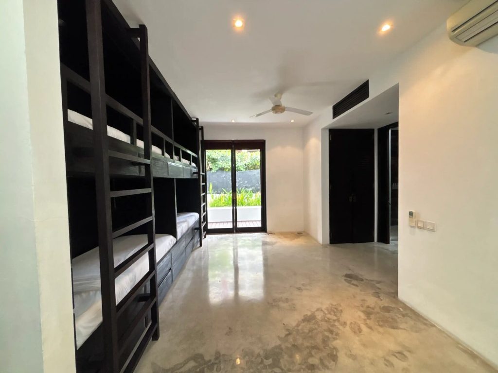 Children's bedroom with built-in bunk beds in a Bali villa